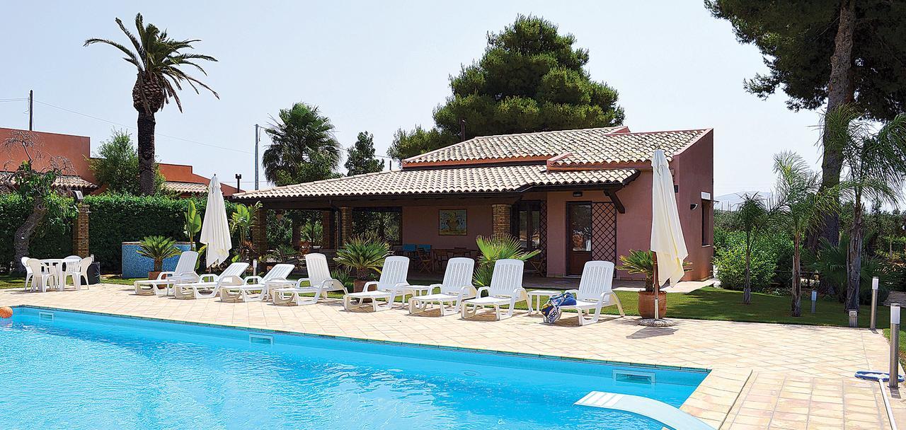 Holiday Menfi | Casale Abate Εξωτερικό φωτογραφία